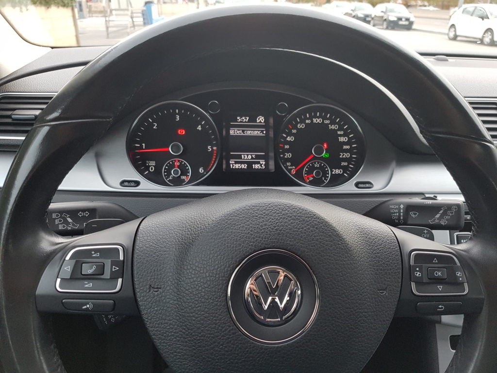 MIDCar coches ocasión Madrid Volkswagen Passat CC 2.0Tdi DSG Bluemotion